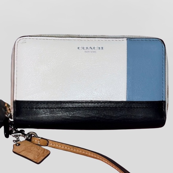 Coach Tricolor White, Blue, and Black Double Zip Wristlet - Picture 1 of 16